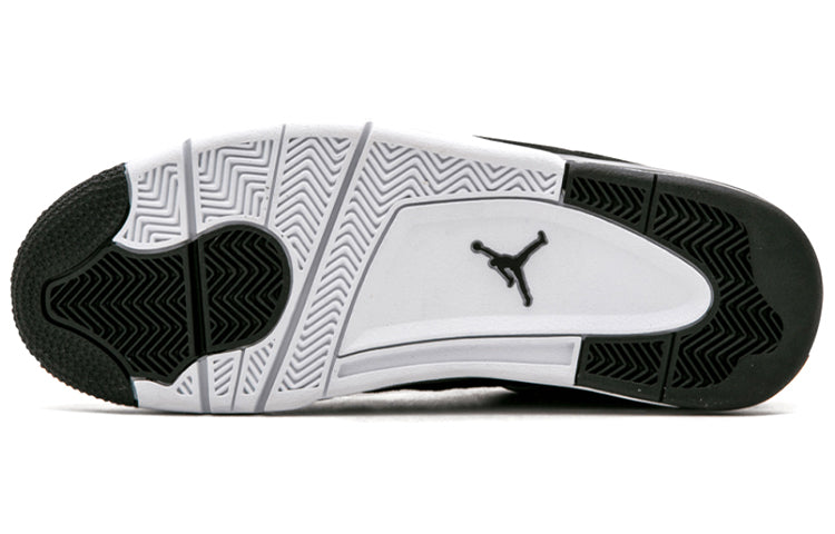 Air Jordan 4 Retro  Royalty