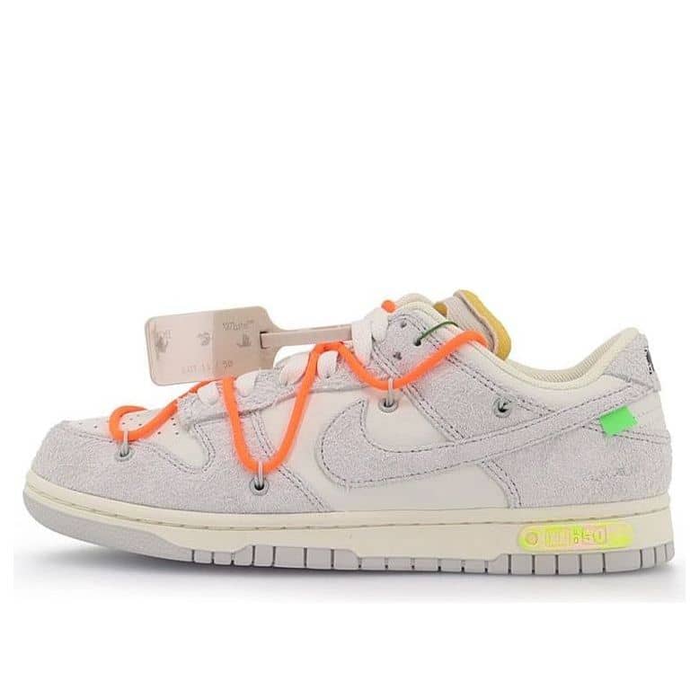Nike x Off-White Dunk Low  Lot 11 of 50