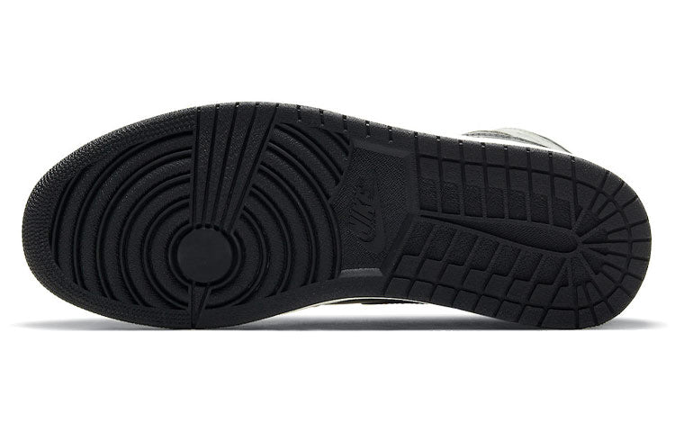 Air Jordan 1 Retro High OG  Patina