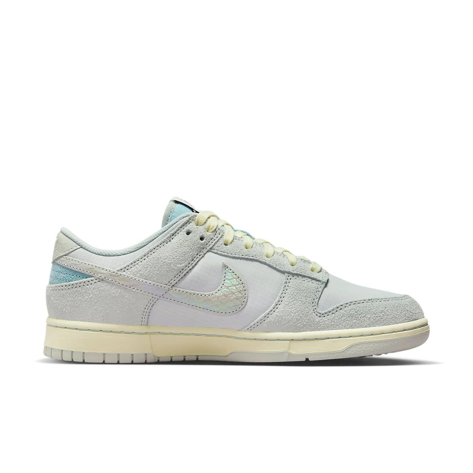 Nike Dunk Low  Gone Fishing