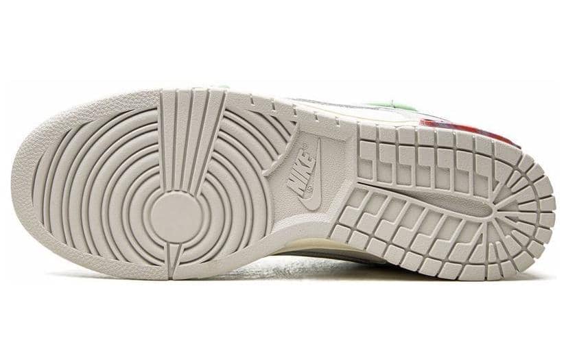 Nike x Off-White Dunk Low  Lot 07 of 50