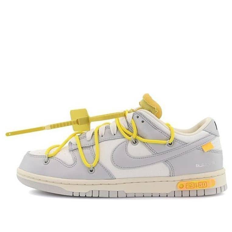 Nike x Off-White Dunk Low  Lot 29 of 50