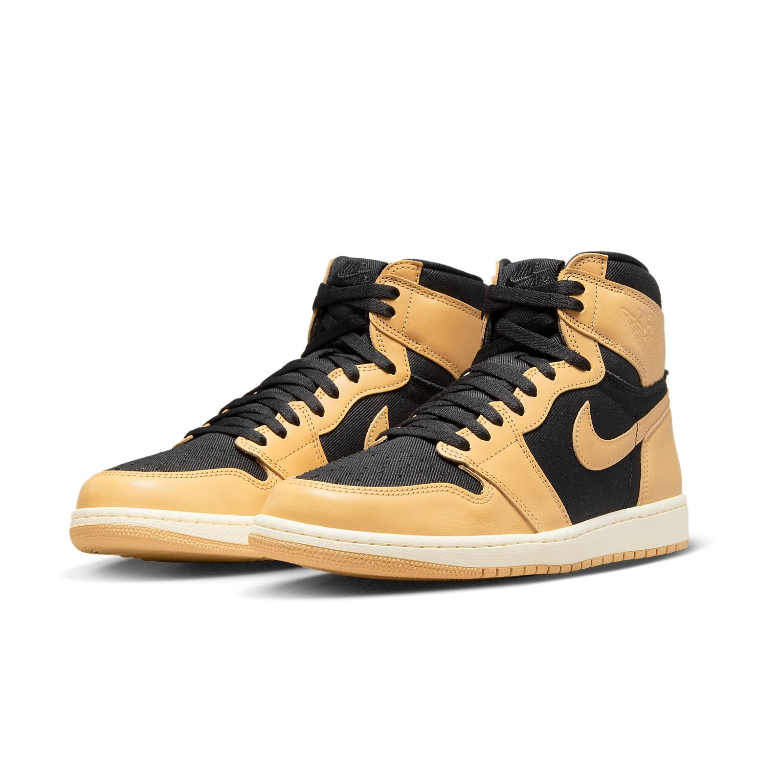 Air Jordan 1 Retro High OG  Heirloom