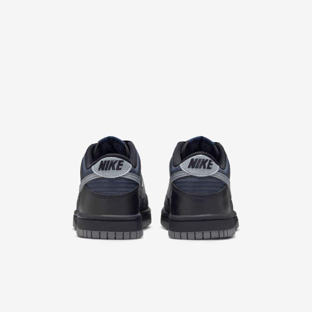 Nike Dunk Low ��Black Symbiote��