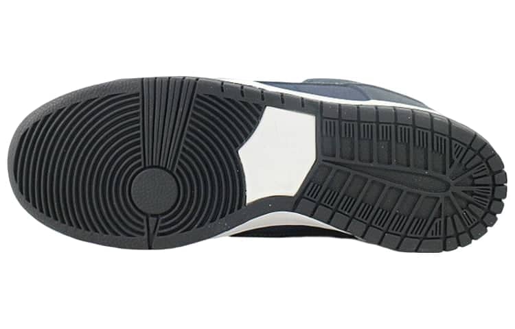 Nike Dunk Low Pro SB  US Passport