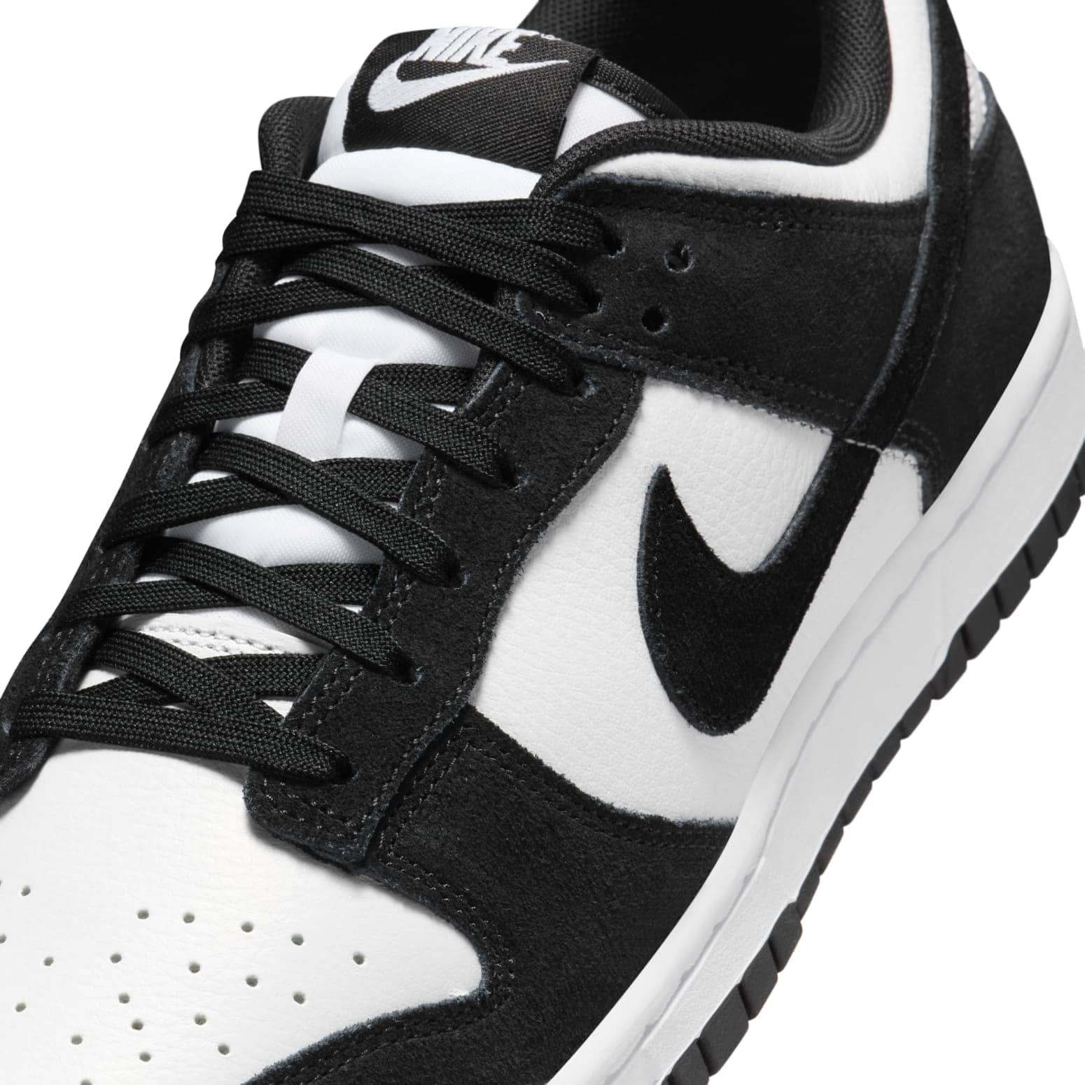 Nike Dunk Low Retro SE  Suede Panda