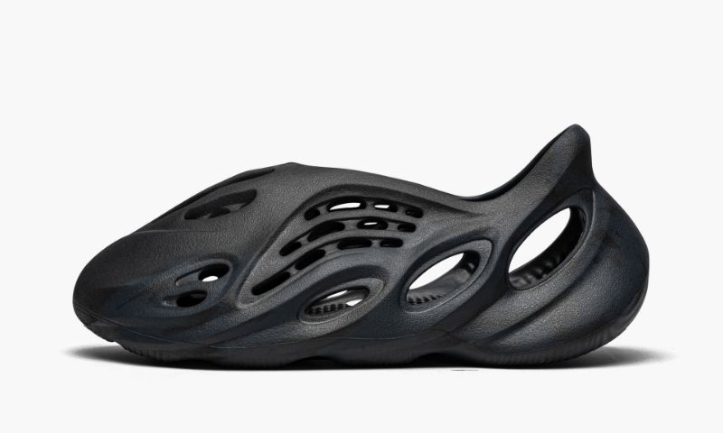 YZY Foam RNNR Mineral Blue