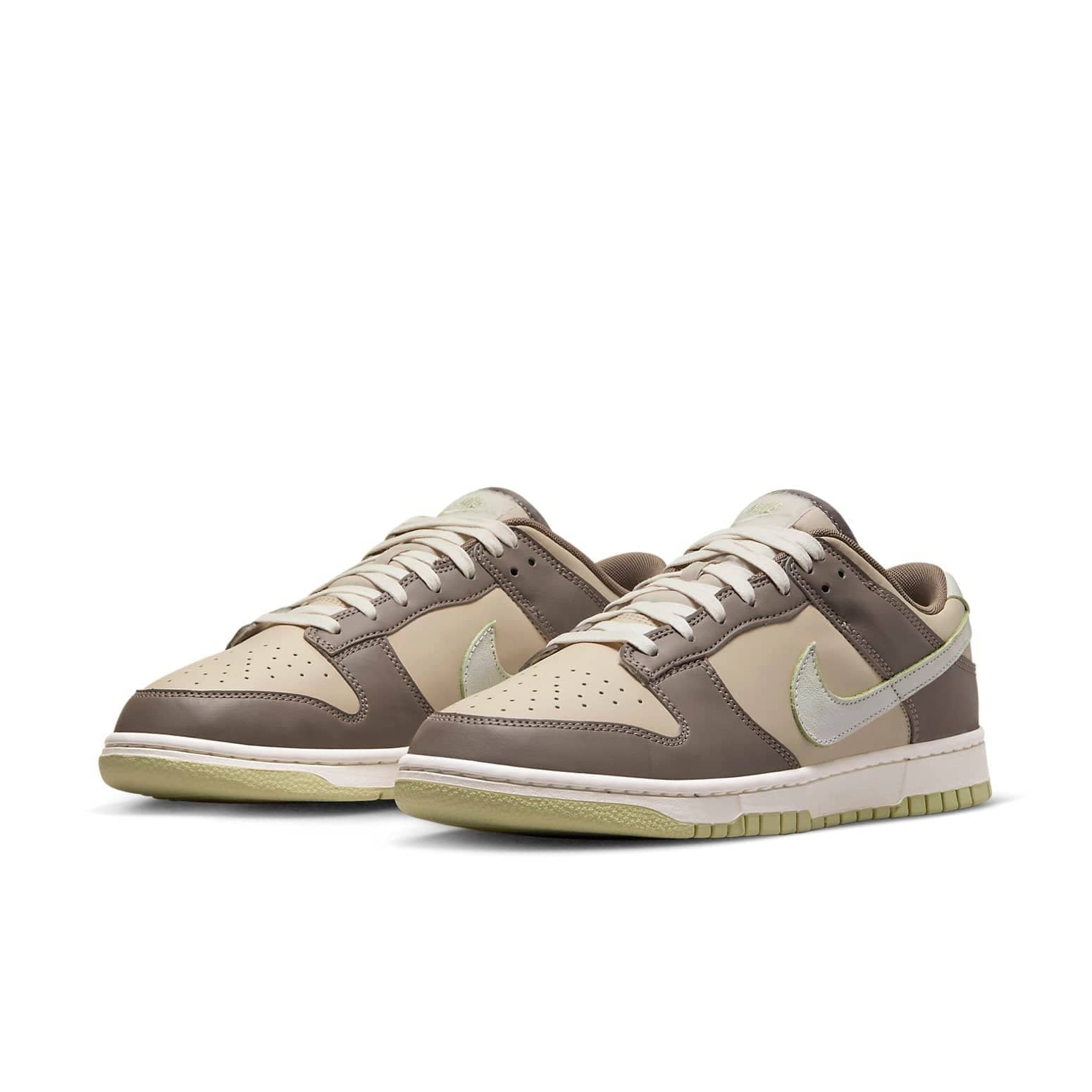 Nike Dunk Low  Velcro Tongue - Milk Tea