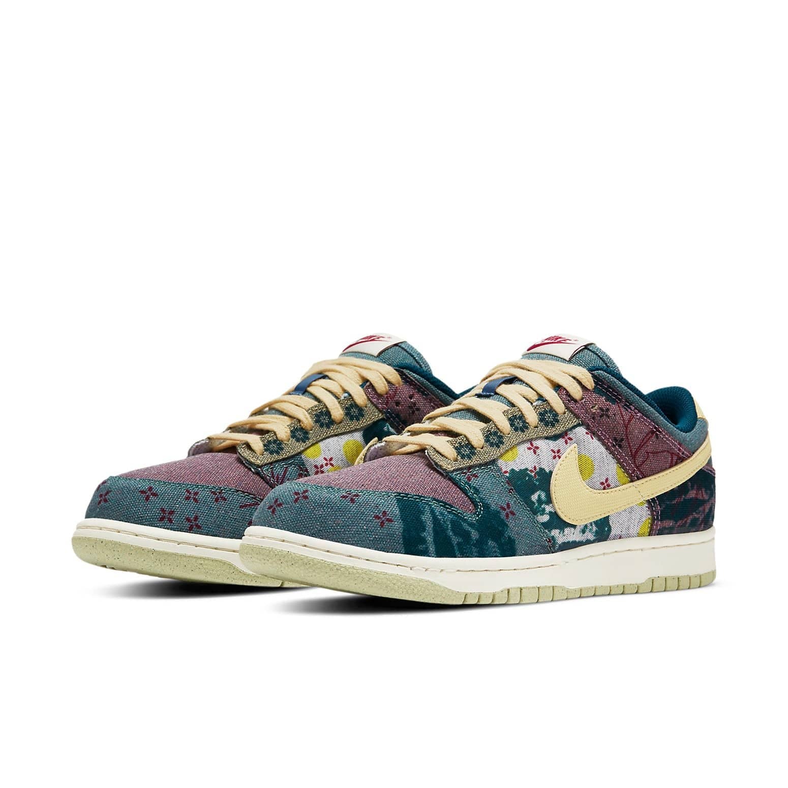 Nike Dunk Low  Community Garden