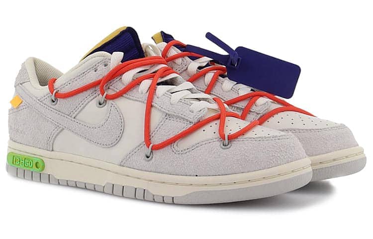Nike x Off-White Dunk Low  Lot 13 of 50