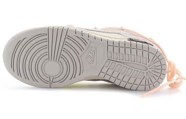 Nike x Off-White Dunk Low  Lot 12 of 50