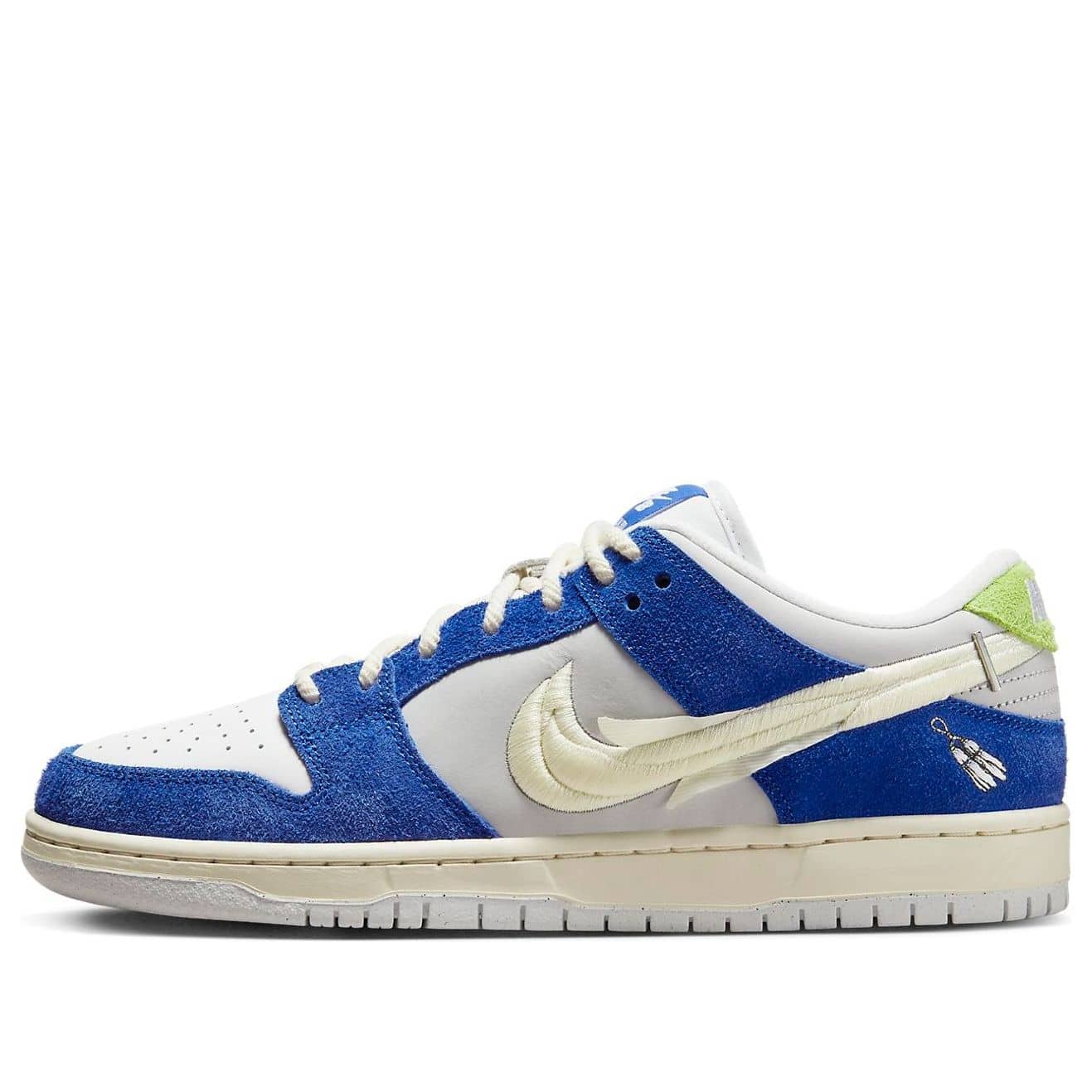 Nike SB Dunk Low Pro  Fly Streetwear Gardenia