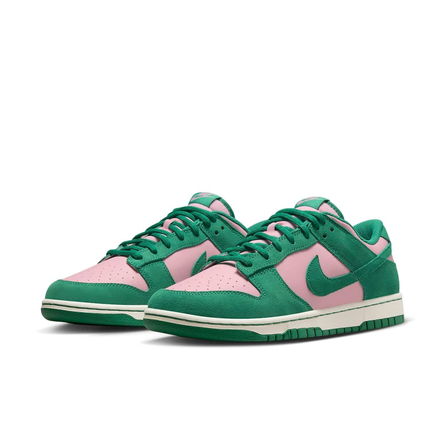 Nike Dunk Low SE  Malachite Medium Soft Pink
