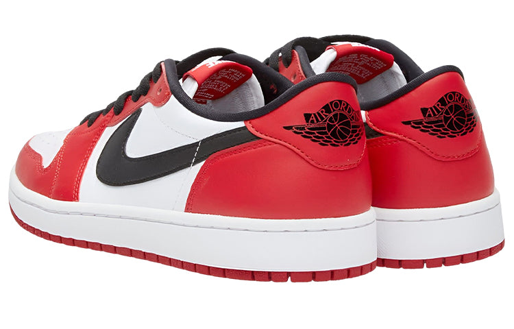Air Jordan 1 Retro Low OG  Chicago