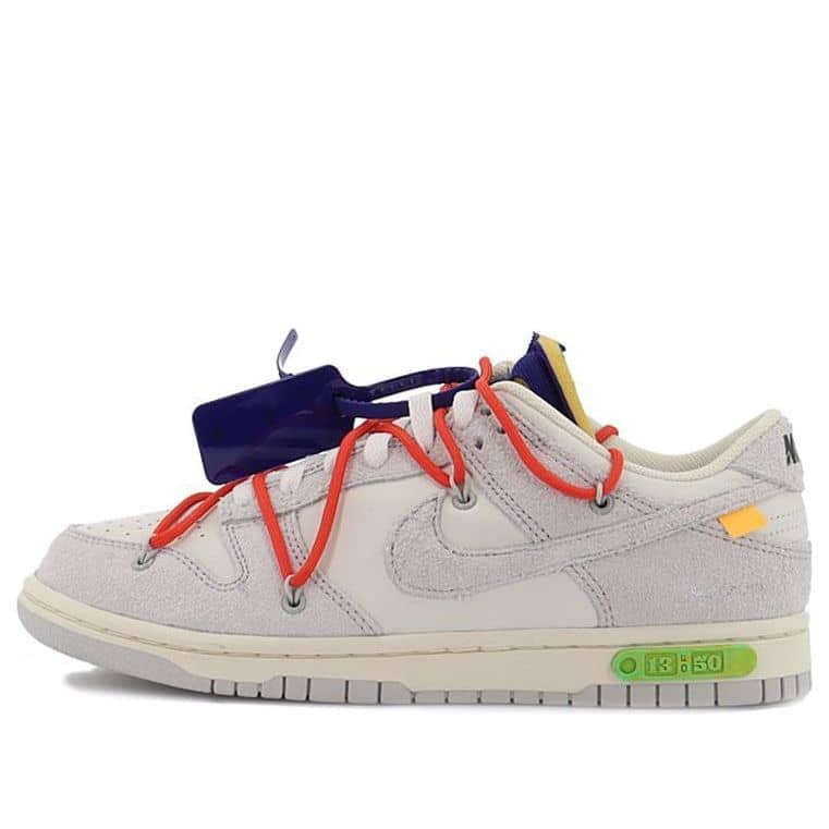 Nike x Off-White Dunk Low  Lot 13 of 50