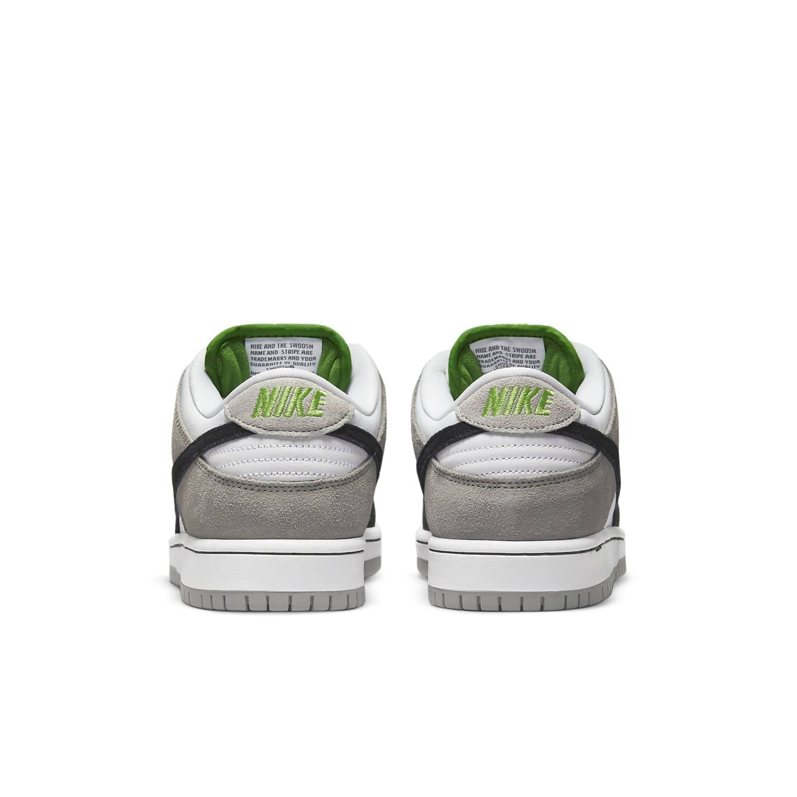 Nike SB Dunk Low  Chlorophyll
