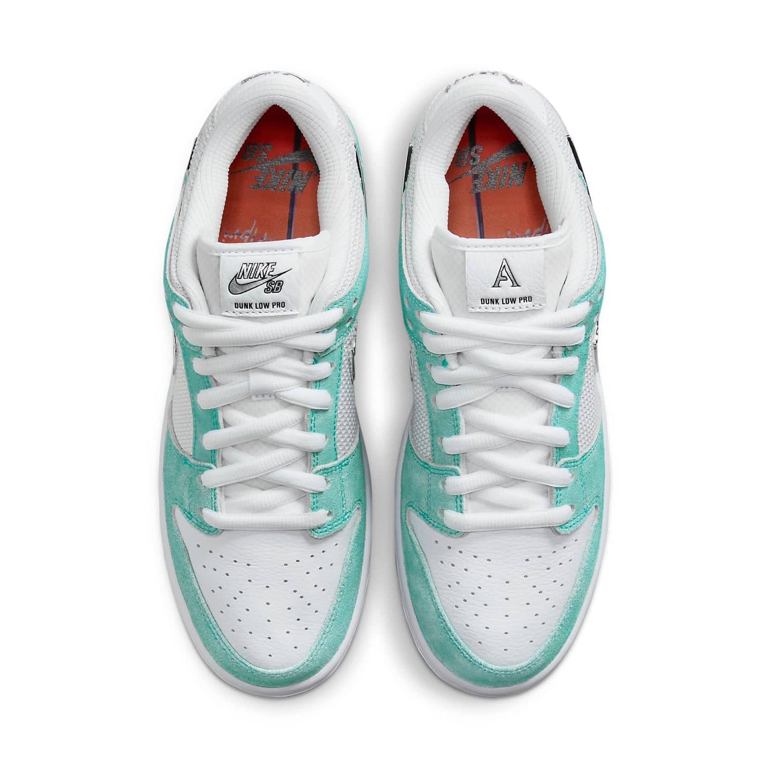 Nike x APRIL SKATEBOARDS SB Dunk Low  Turbo Green