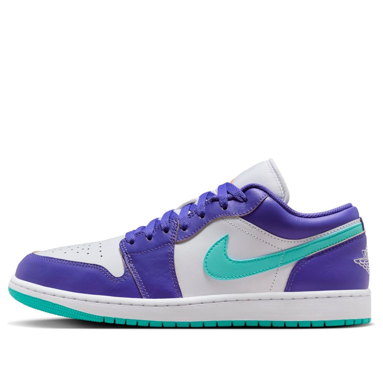Air Jordan 1 Low SE  Hornets