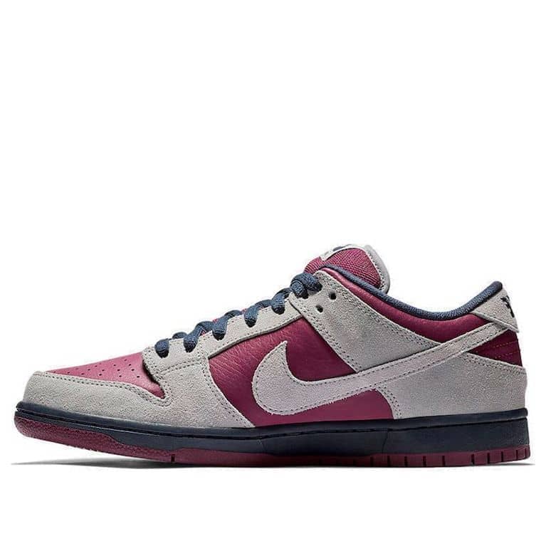 Nike SB Dunk Low  True Berry