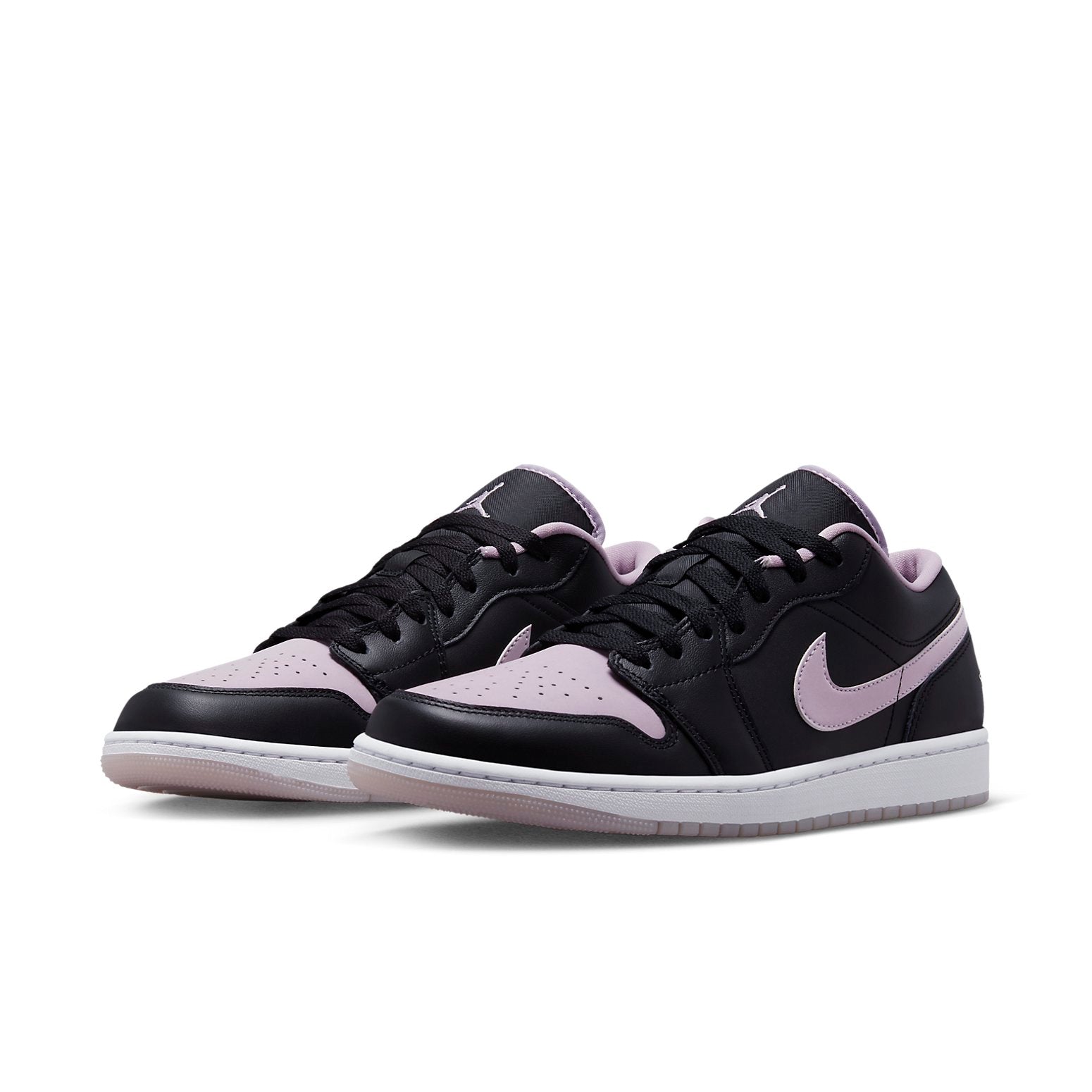 Air Jordan 1 Low SE  Black Iced Lilac