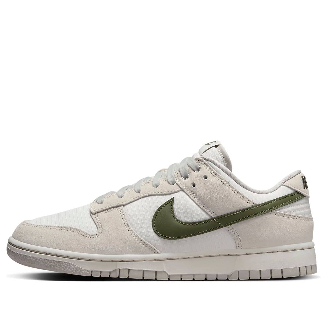 Nike Dunk Low  Leaf Veins