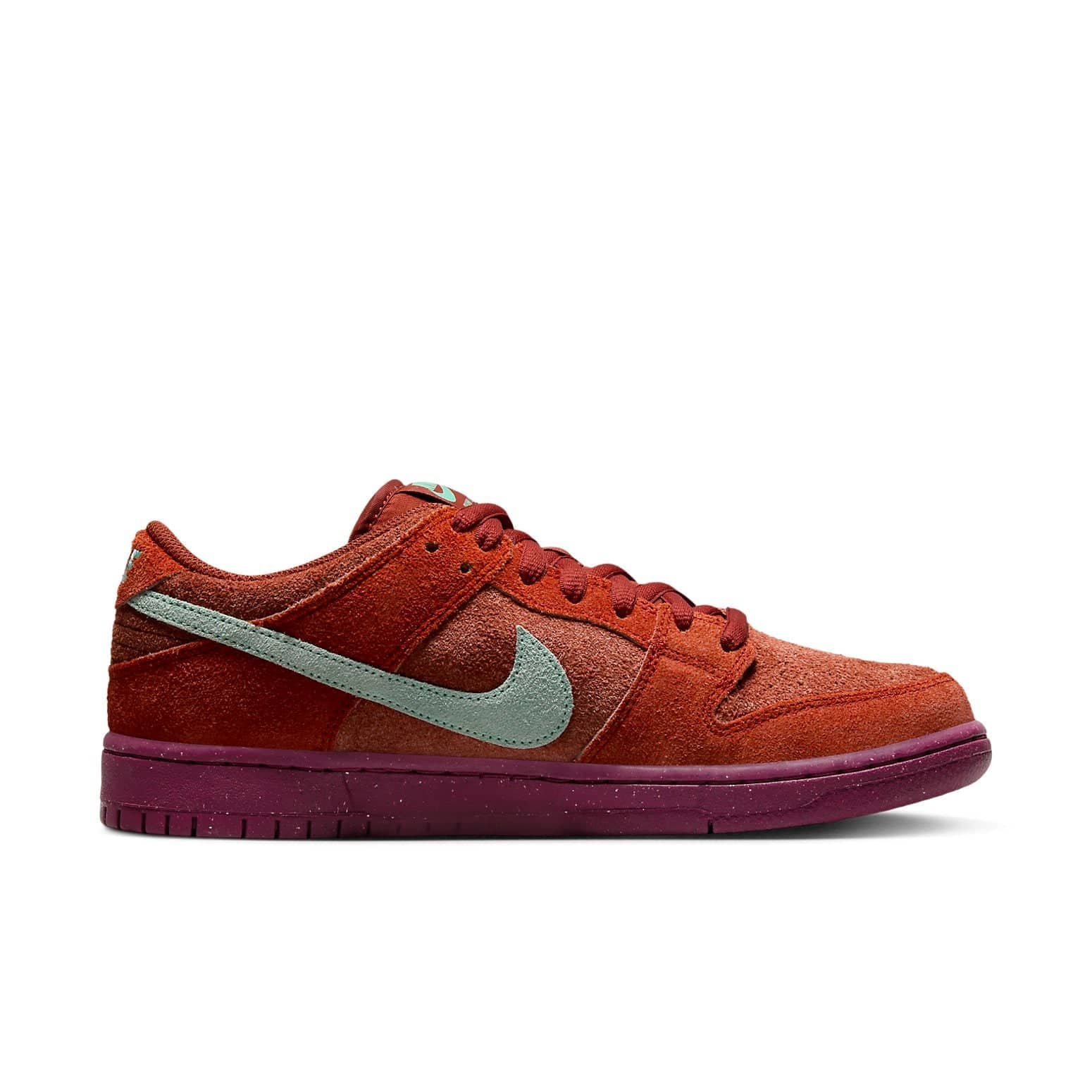 Nike SB Dunk Low  Mystic Red Rosewood