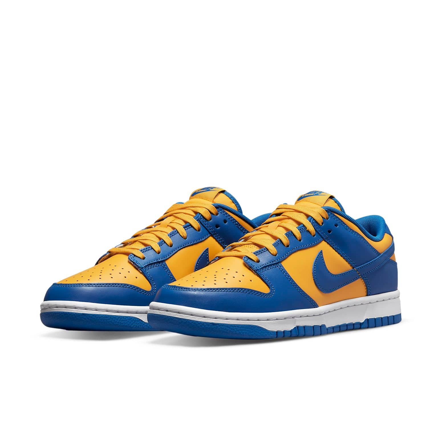 Nike Dunk Low  UCLA