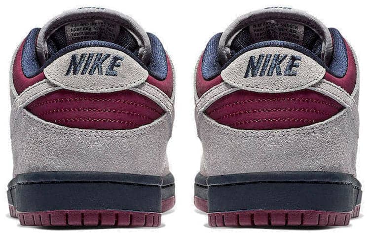 Nike SB Dunk Low  True Berry
