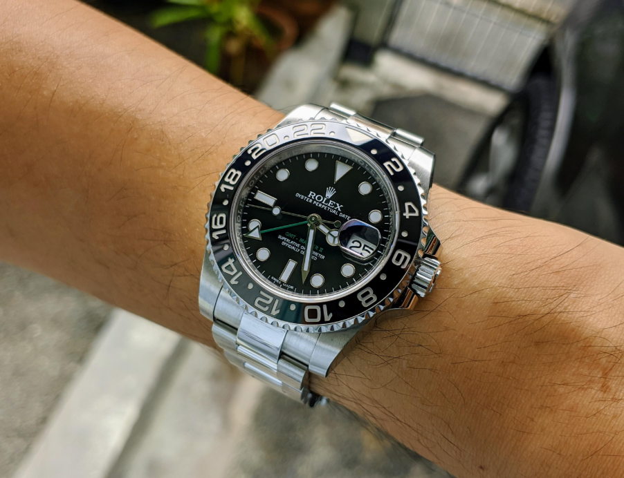 Rolex GMT-Master II 40mm 126710GRNR-0004 Black Dial Oyster Watch photo review