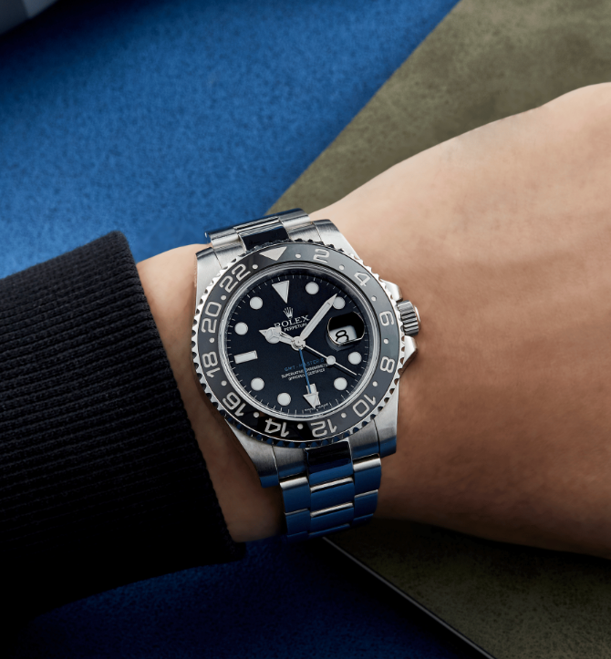 Rolex GMT-Master II 40mm 126710GRNR-0004 Black Dial Oyster Watch photo review