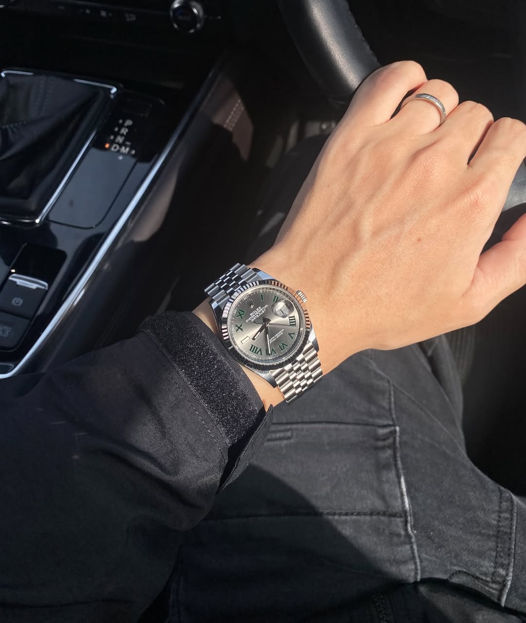 Rolex  Datejust 36mm 126234 Datejust Slate Roman Dial Jubilee Watch photo review