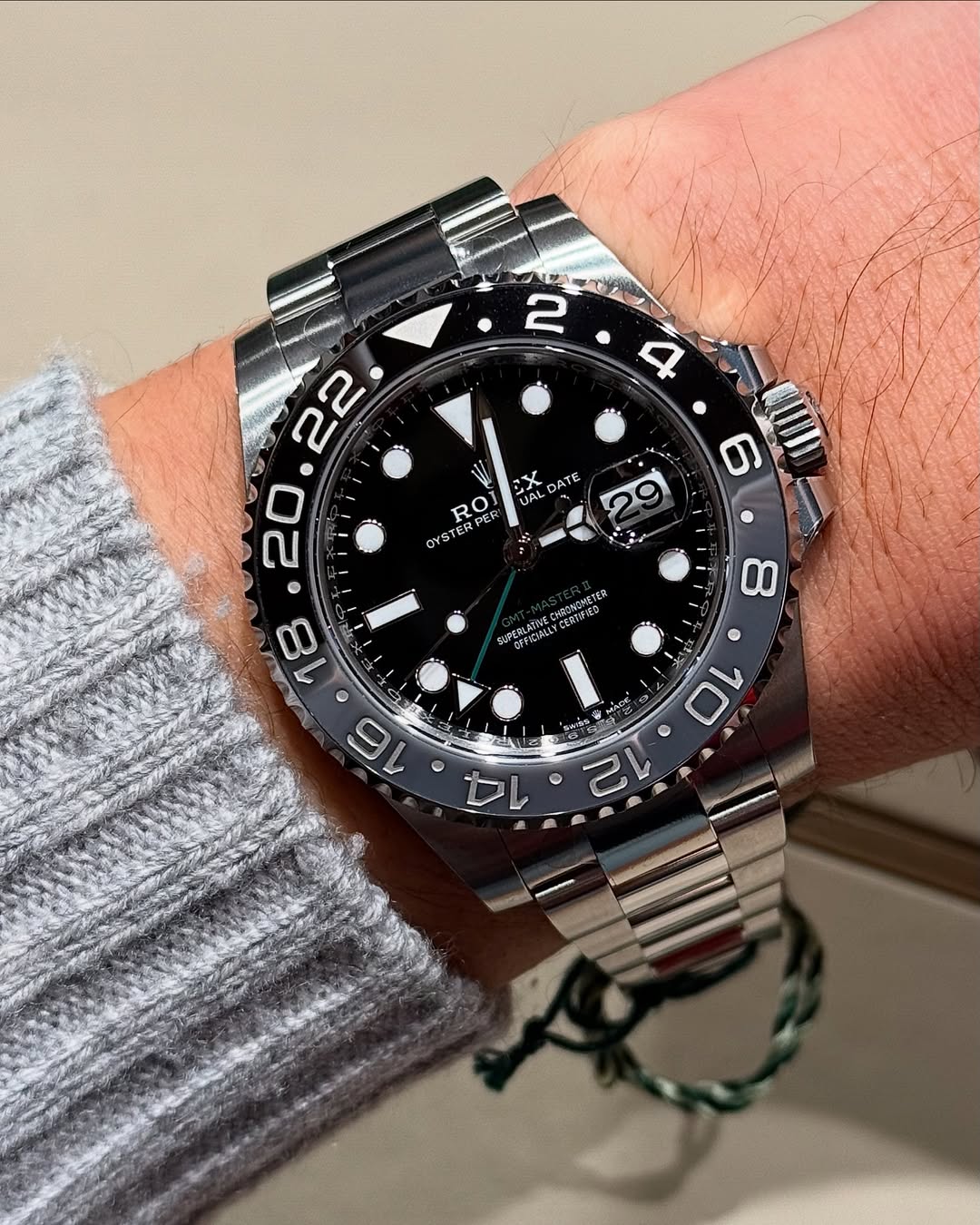 Rolex GMT-Master II 126718grnr-0001 40mm photo review