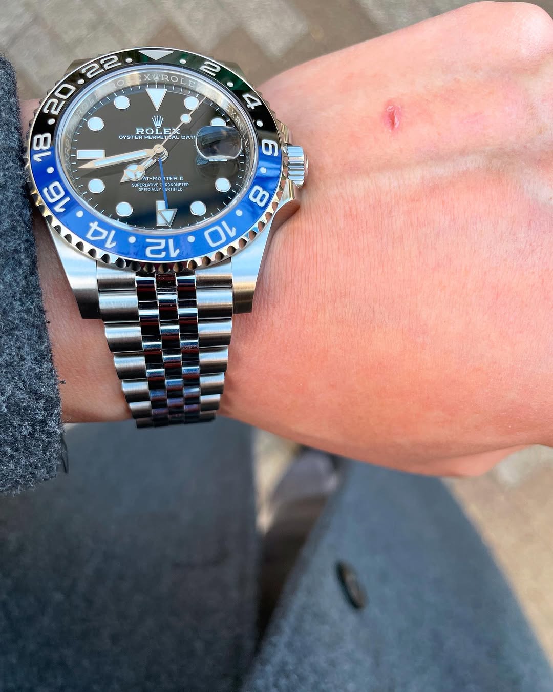 Rolex GMT-Master II 126710blnr-0002 40mm photo review