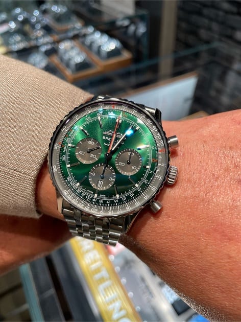 Breitling Navitimer B01 Chronograph 46 AB0137241L1A1 photo review