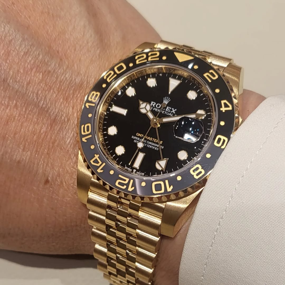 Rolex  GMT-Master II 126713GRNR 40mm photo review