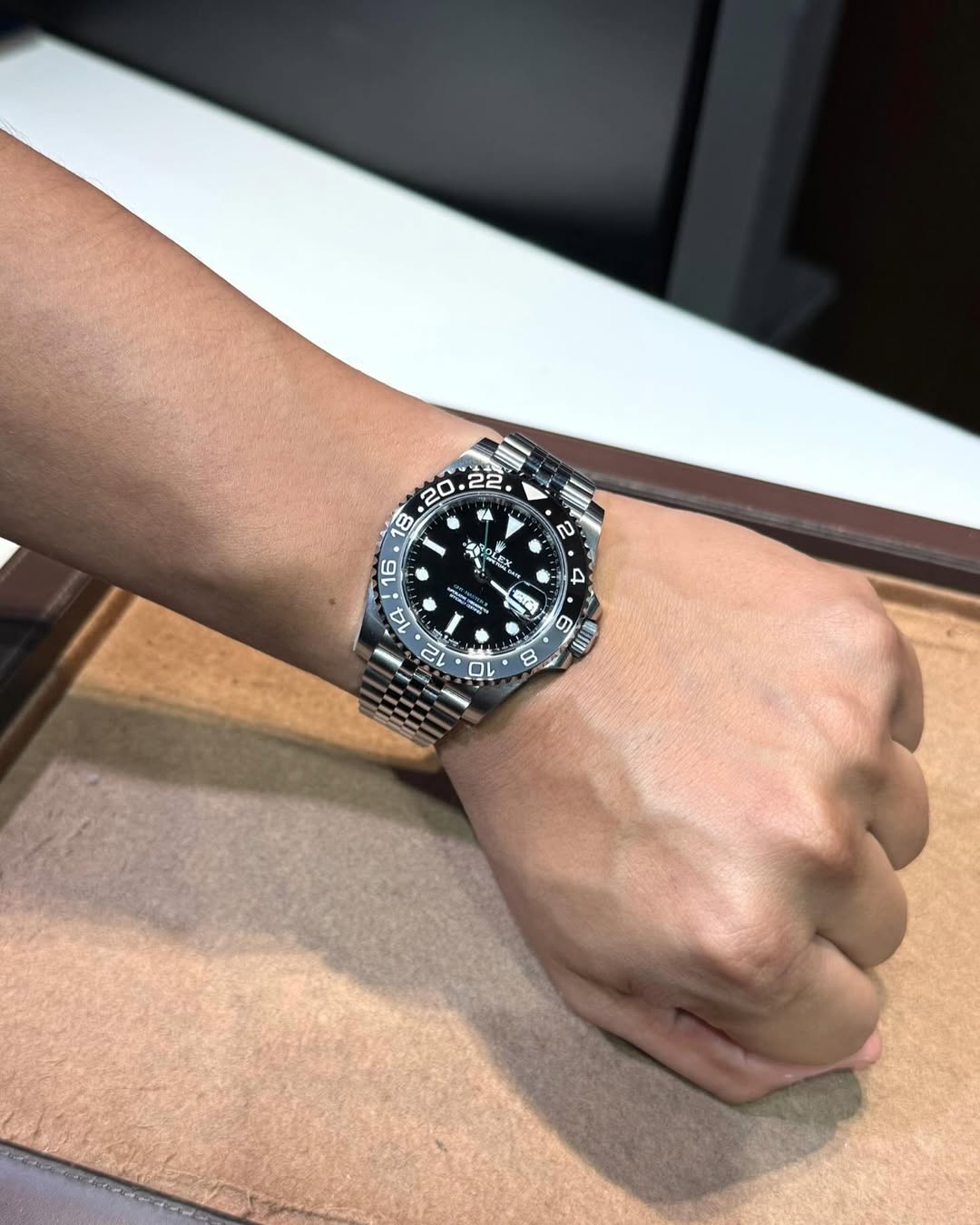 Rolex GMT-Master II 126718grnr-0001 40mm photo review