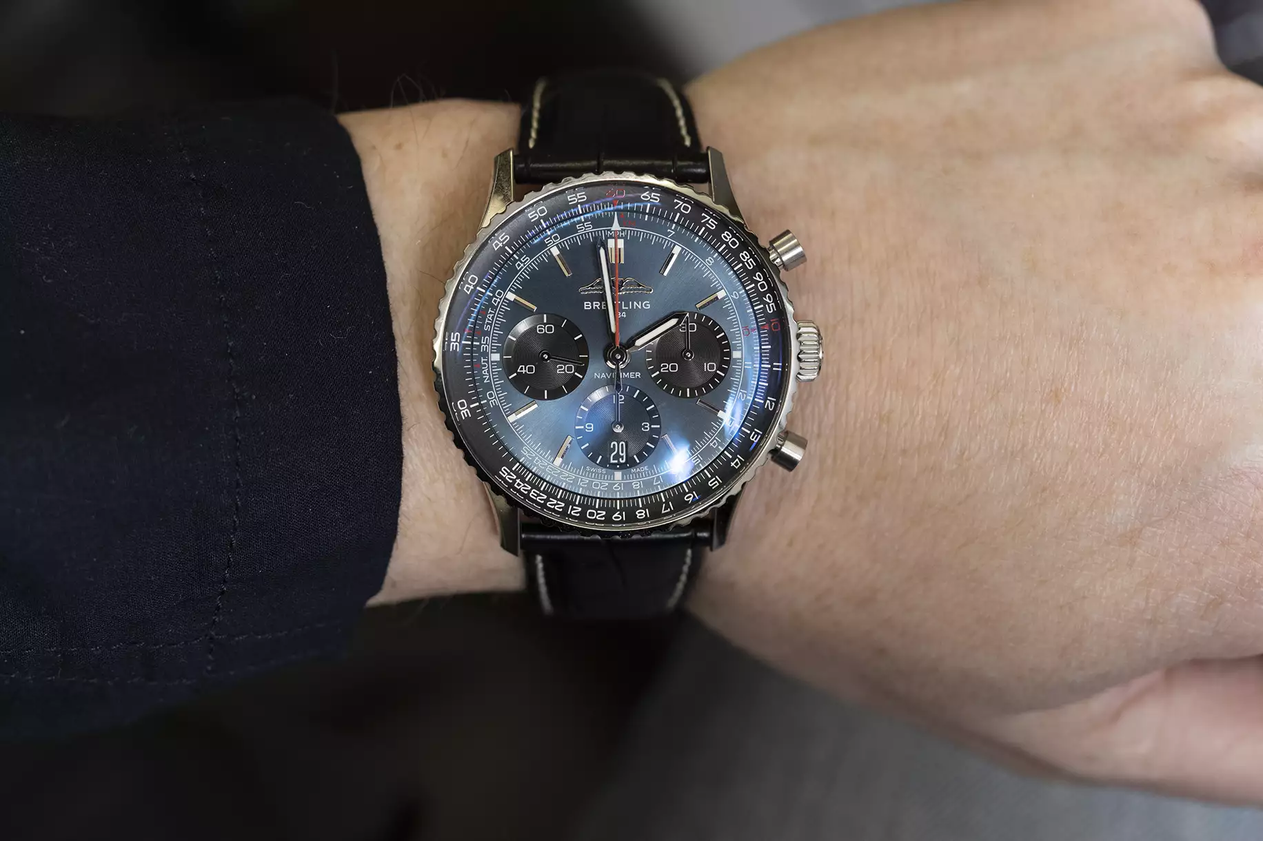 Breitling Navitimer B01 Chronograph 41mm AB0139241C1P1 photo review