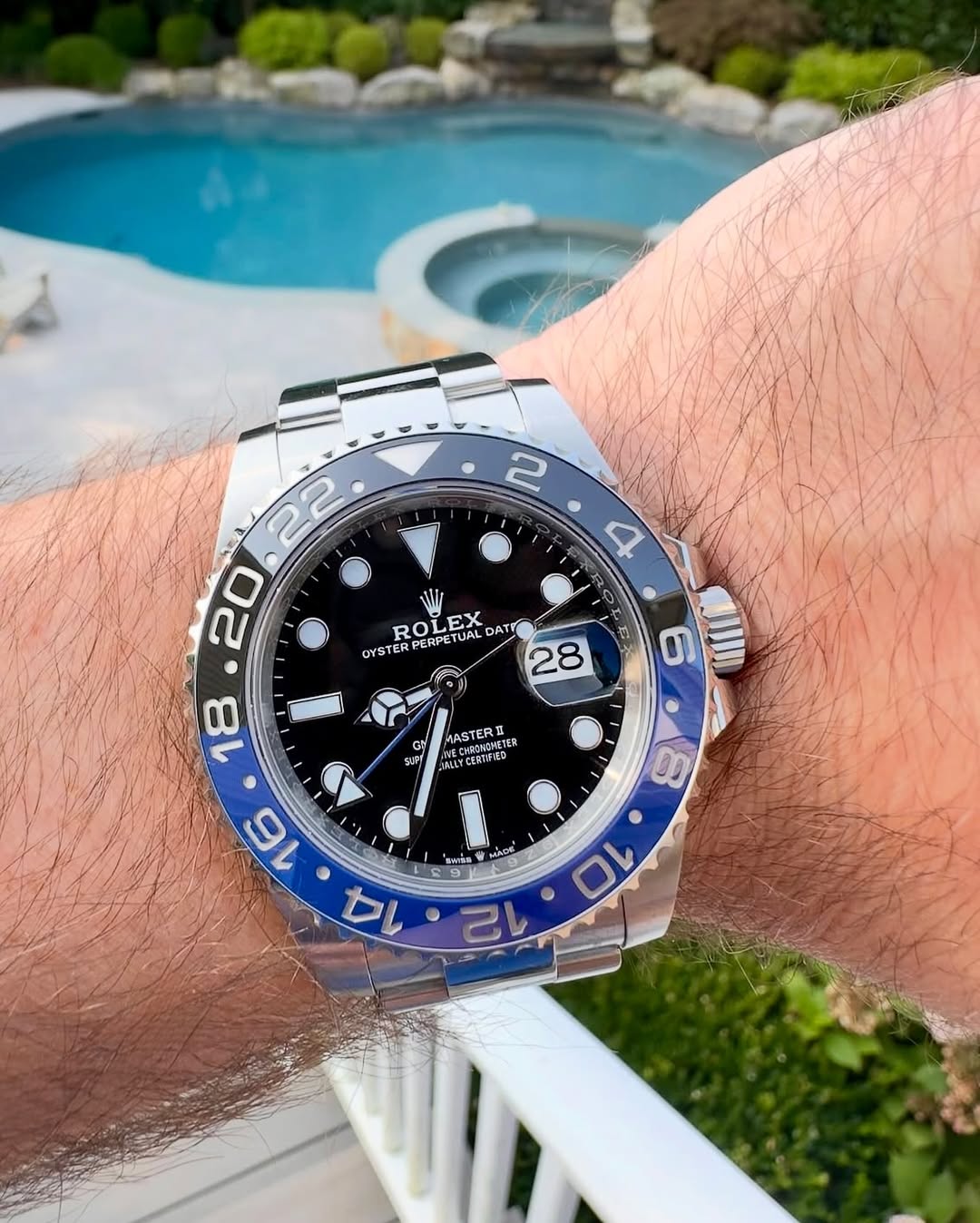 Rolex GMT-Master II 126710blnr-0002 40mm photo review