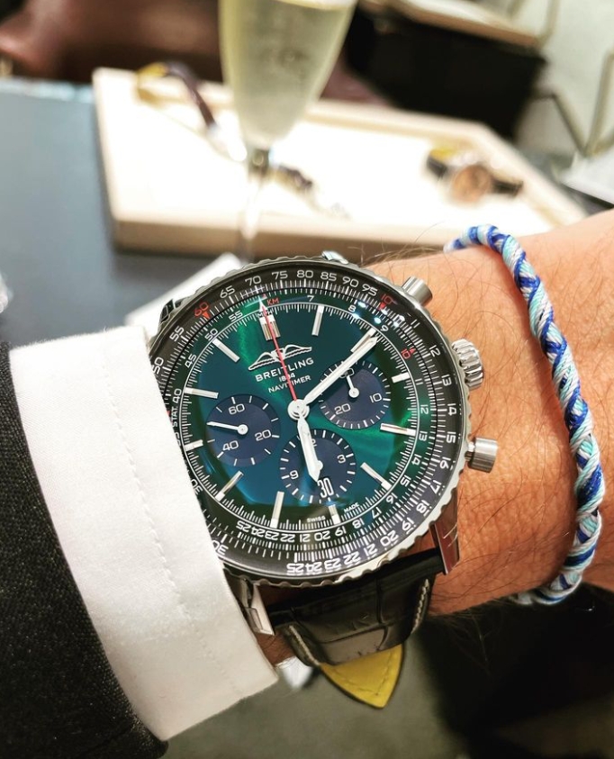 Breitling Navitimer B01 Chronograph 46 AB0137241L1A1 photo review