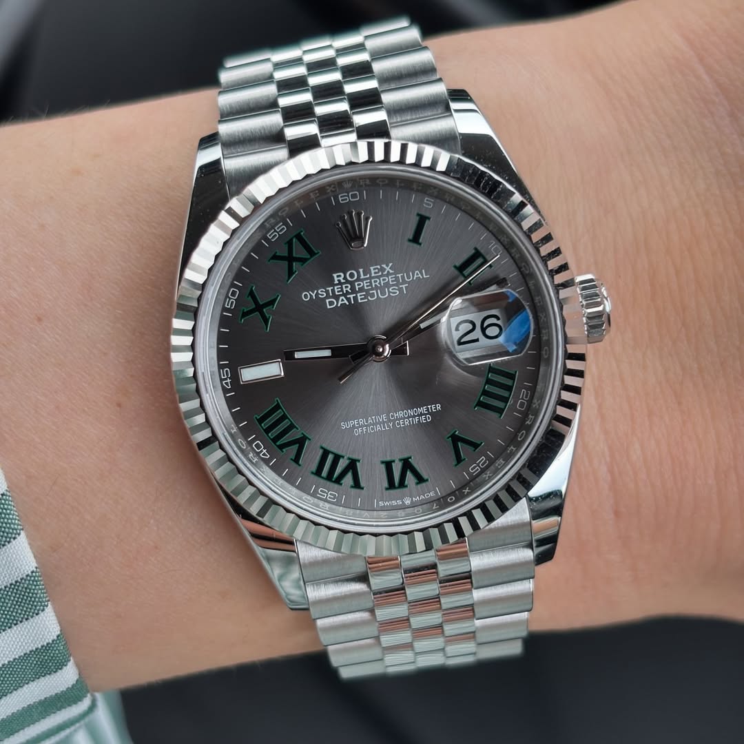 Rolex  Datejust 36mm 126234 Datejust Slate Roman Dial Jubilee Watch photo review
