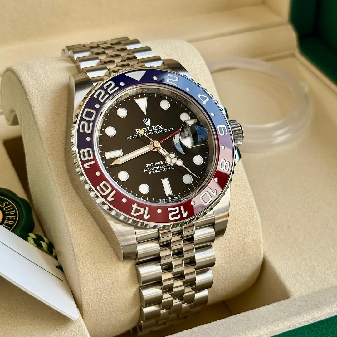 Rolex GMT-Master II 126710blro-0001 40mm photo review