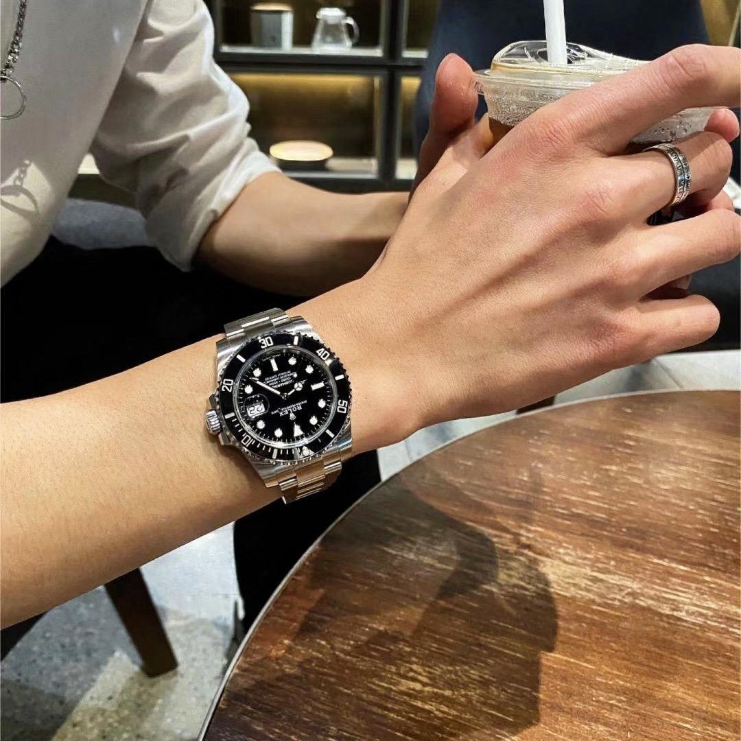 Rolex Submariner 41mm 126610LN photo review