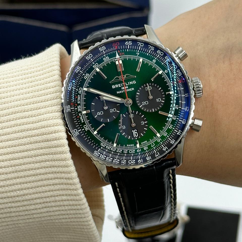 Breitling Navitimer B01 Chronograph 46 AB0137241L1P1 photo review