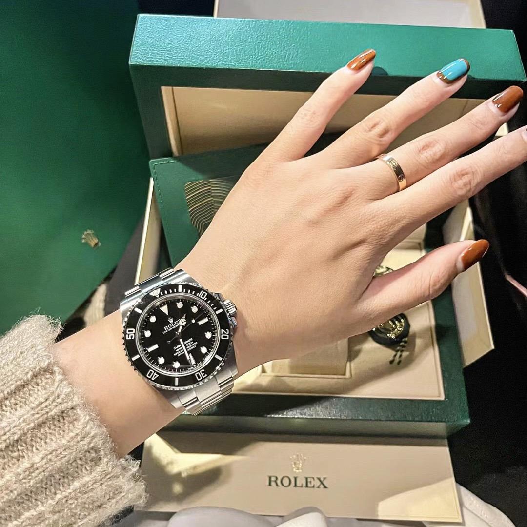 Rolex Submariner 41mm 126610LN photo review