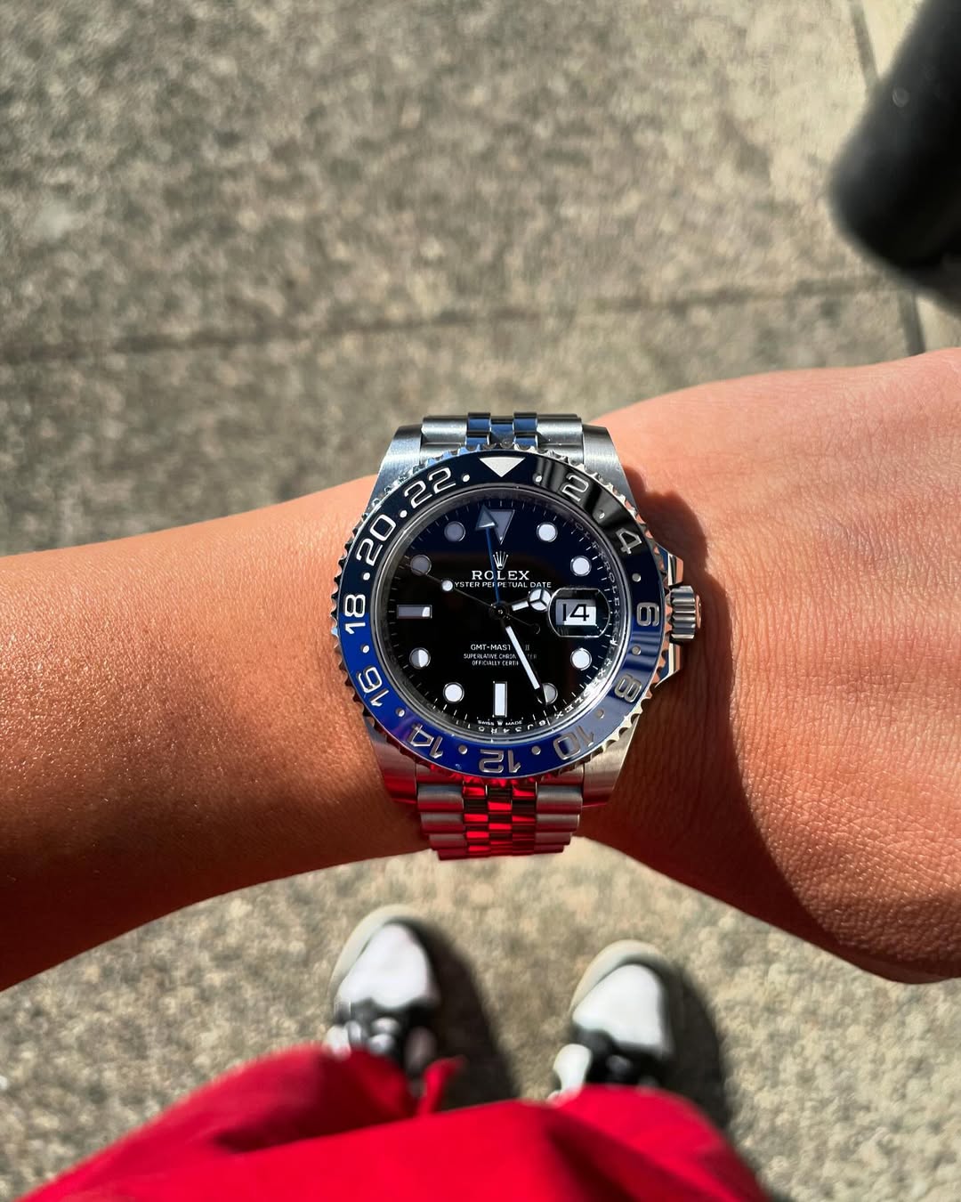 Rolex GMT-Master II 126710blnr-0002 40mm photo review