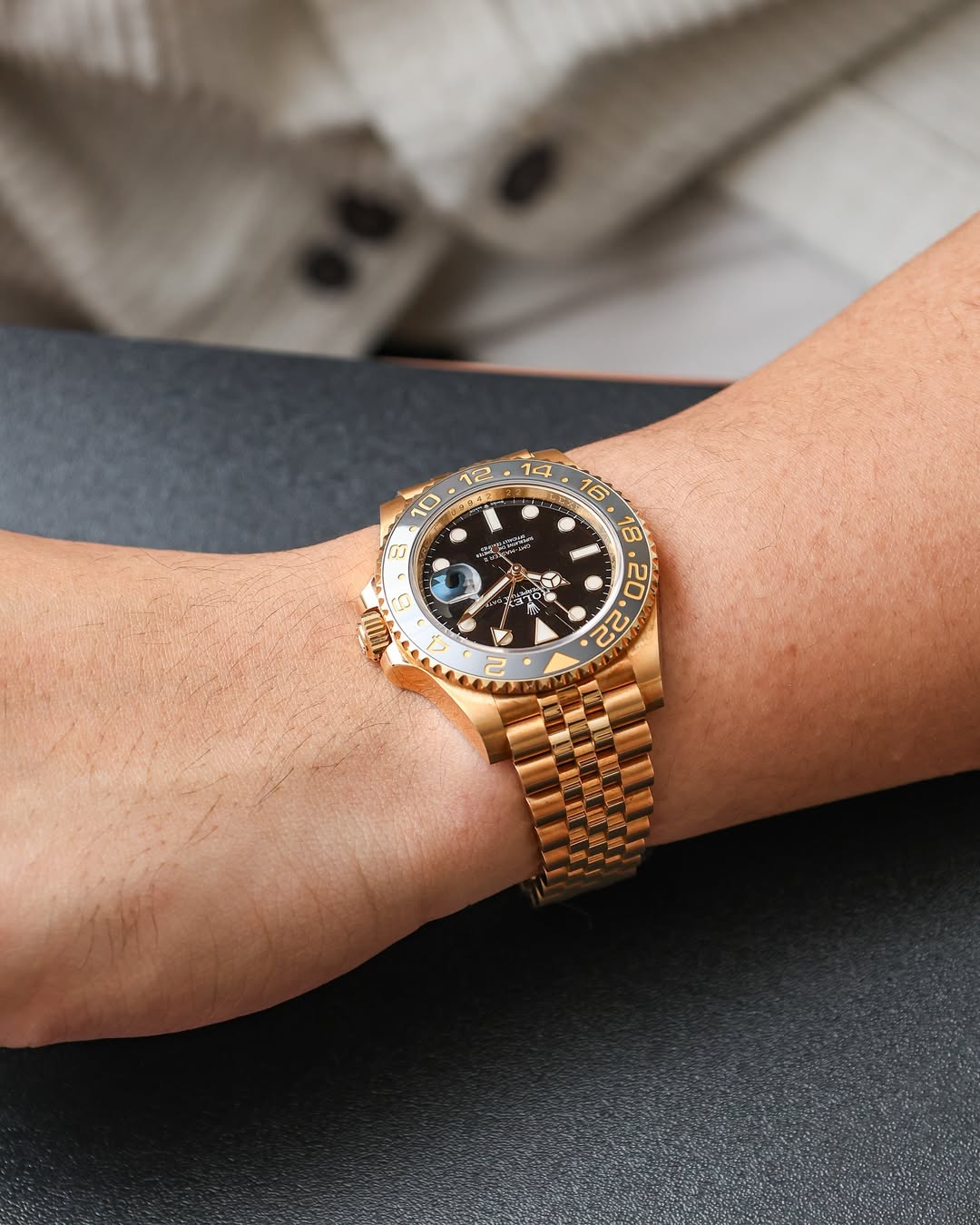 Rolex  GMT-Master II 126713GRNR 40mm photo review