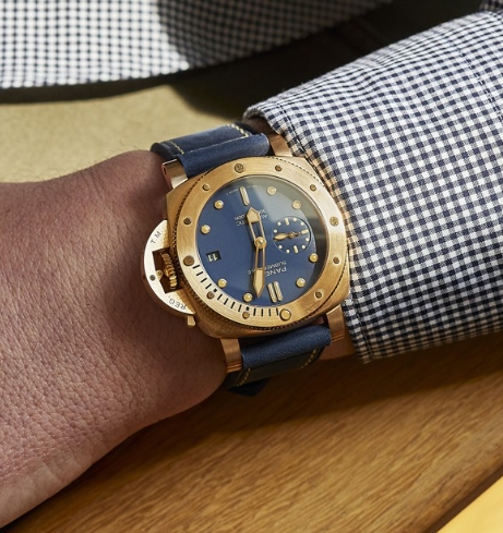 Panerai Submersible Bronzo 42mm PAM01074 photo review