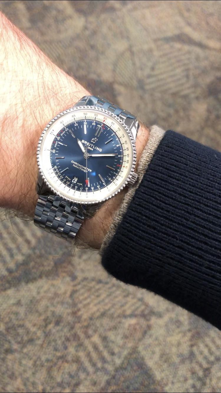 Breitling Navitimer 01 Automatic 38mm A17325211C1A1 photo review