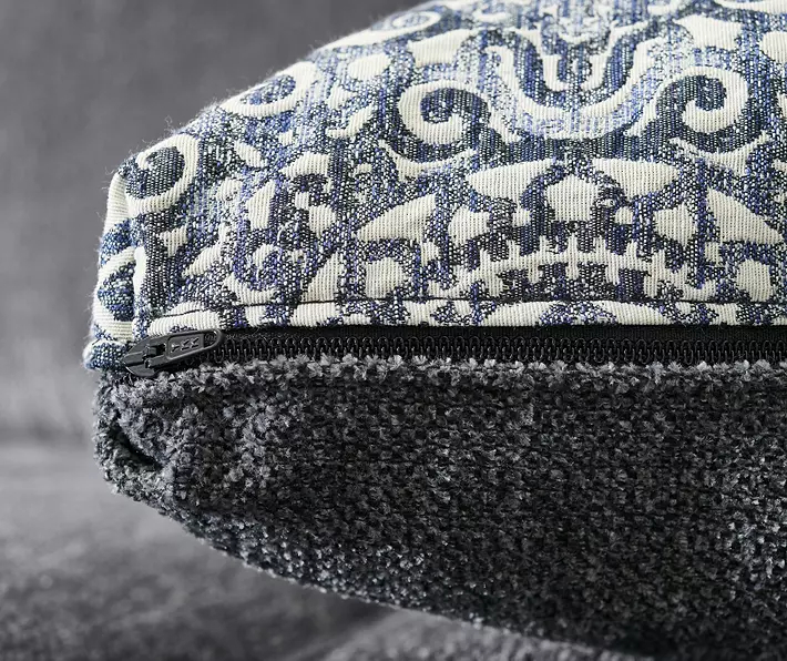 Broyhill Tripoli Slate Sectional