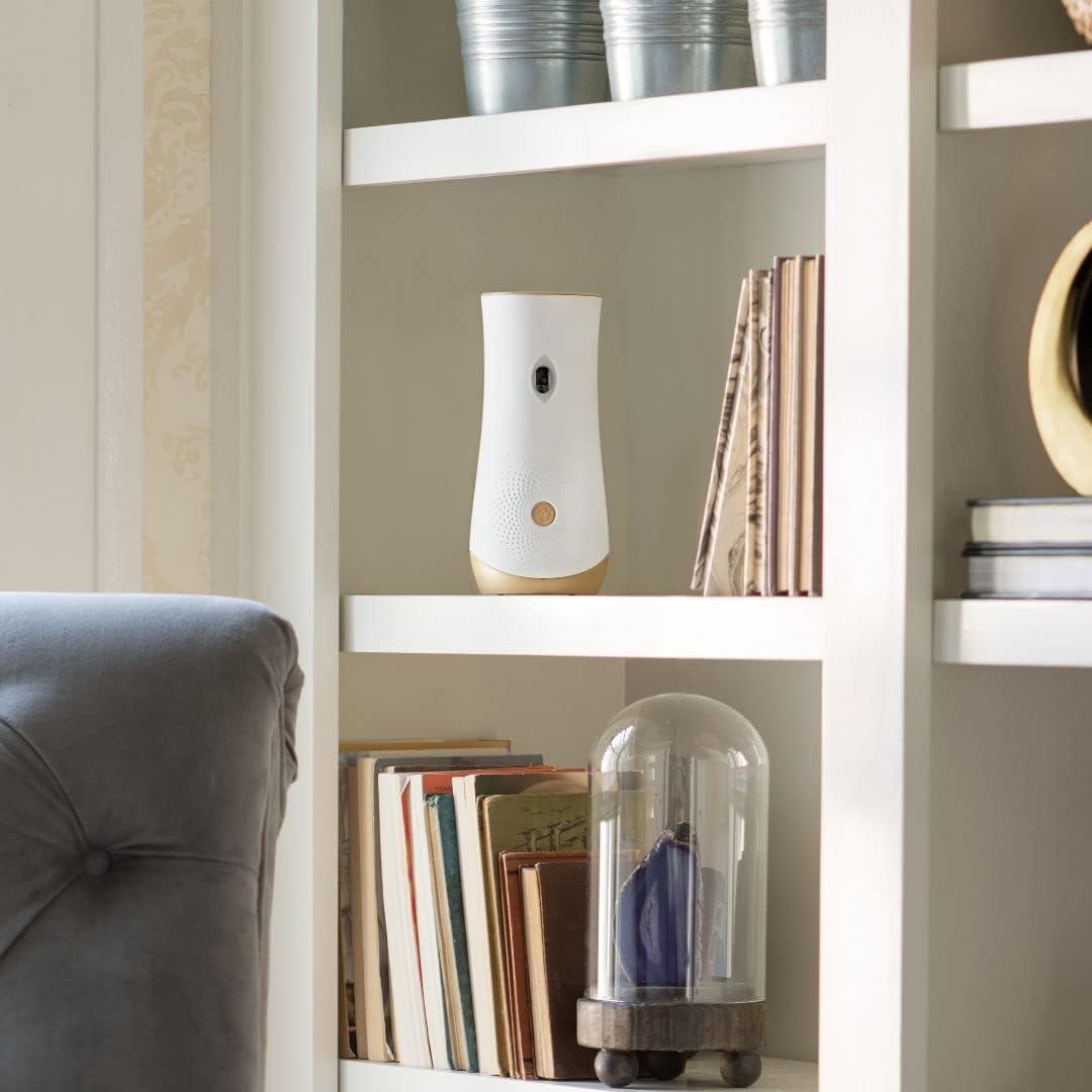 Glade Automatic Spray Air Freshener Refill, Scented Air Freshener for Home and Bathroom, Clean Linen, 6.2 Oz, 3 Count